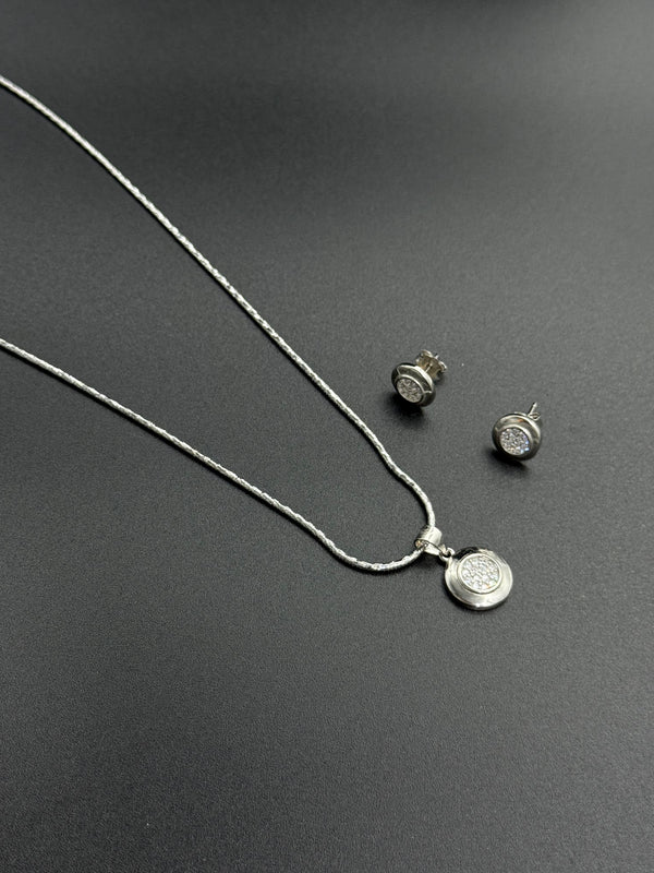 Sterling 925 silver chain pendant set with earrings